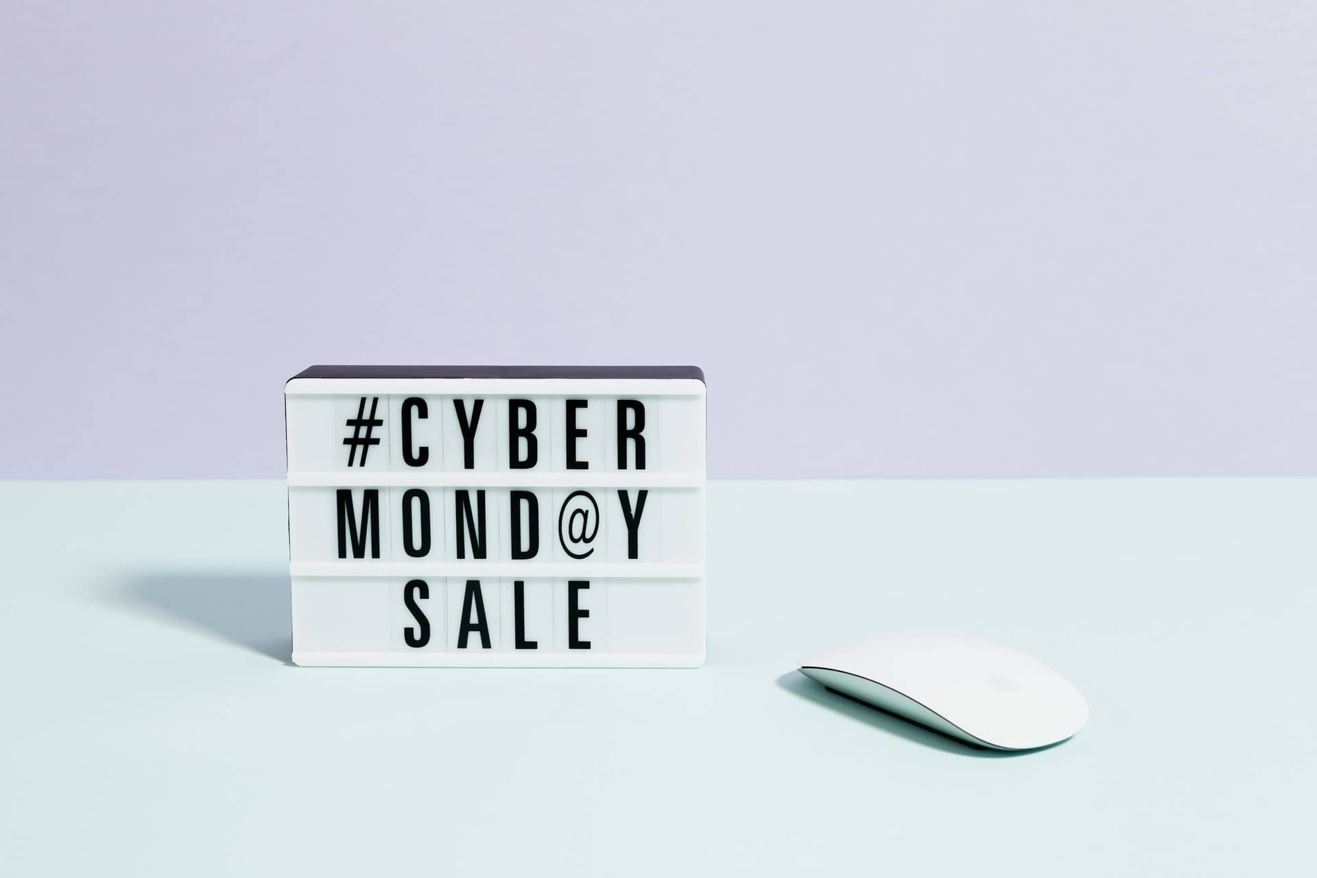 Cyber monday ostosjuhla lähenee – tässä vinkit ostoksille!